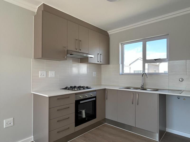 To Let 1 Bedroom Property for Rent in Sunningdale Western Cape